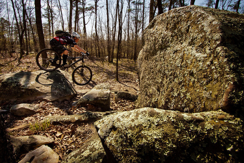 Big rock with big drops on Boulder Ridge.