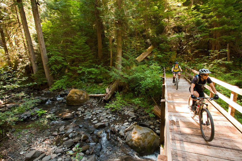 Bridge crossing after an amazing descent on the Deer Leap segment.