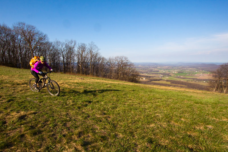 The hang glider launch is well worth the detour on the Rattling Creek - IMBA Epic for the views of the Pennsylvania countryside