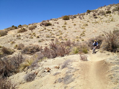 Descending on the way back towards the parking.