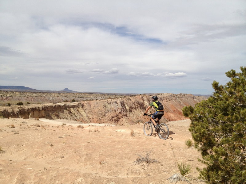 The home stretch, with Cabezon Peak in the background.