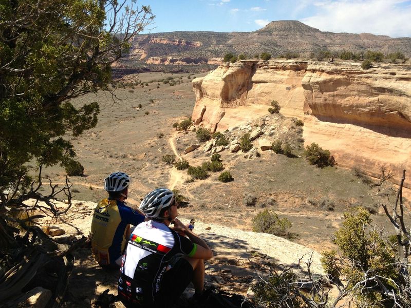 Shade can be hard to find.  Looking down at Horsethief Bench from Mary's Loop