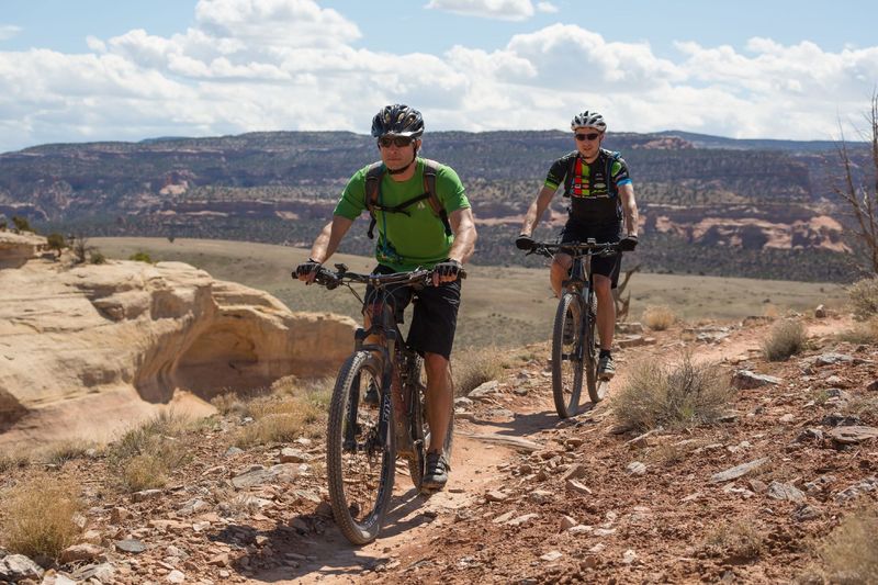 Mary's Loop: depsite  some rocks and ledge systems that many people have to dismount for, is mostly easy riding.