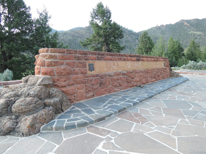 The Firefighter Memorial at the trailhead of the Blackwater Fire Memorial Trail.