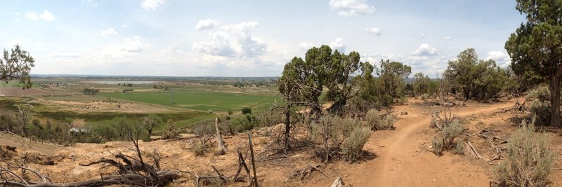 Wide open views all around.