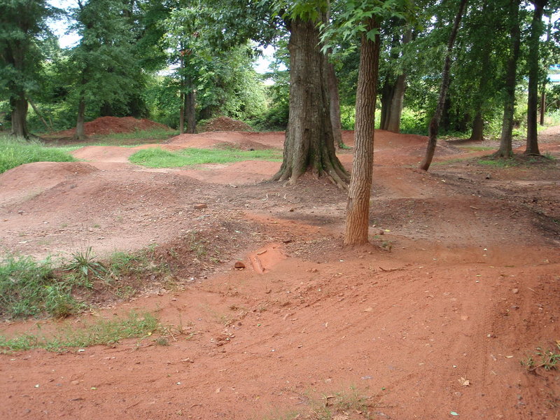 skills flow course (AKA pump track)