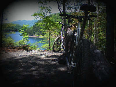 Taking a break on the Left Loop