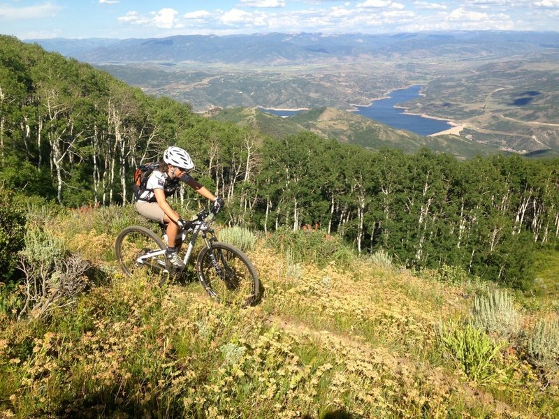 Narrow singletrack and expansive views.