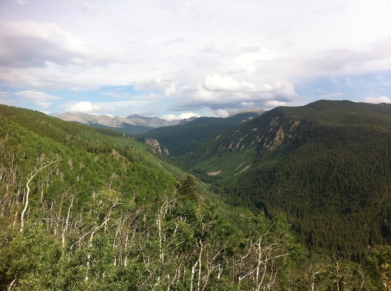 View of the upper Hunter Creek valley and the Williams Mountains in the Hunter Fryingpan Wilderness.