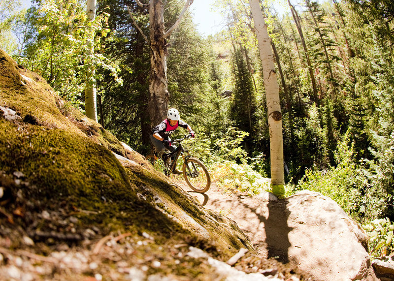 Rolling ready to hit the rocky drops on Creekside