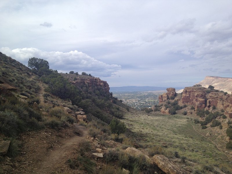 Technical climb to the upper loop