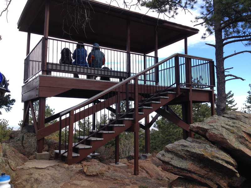 The viewing structure at the top of Mount Falcon.