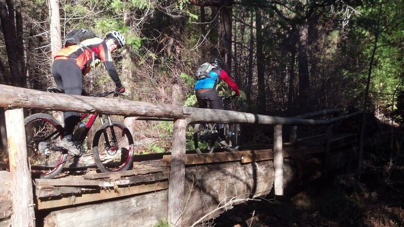 Bridge across Lewis creek