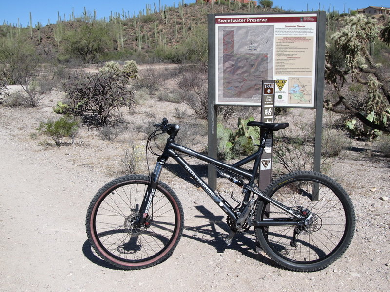 Sweetwater Preserve Trailhead