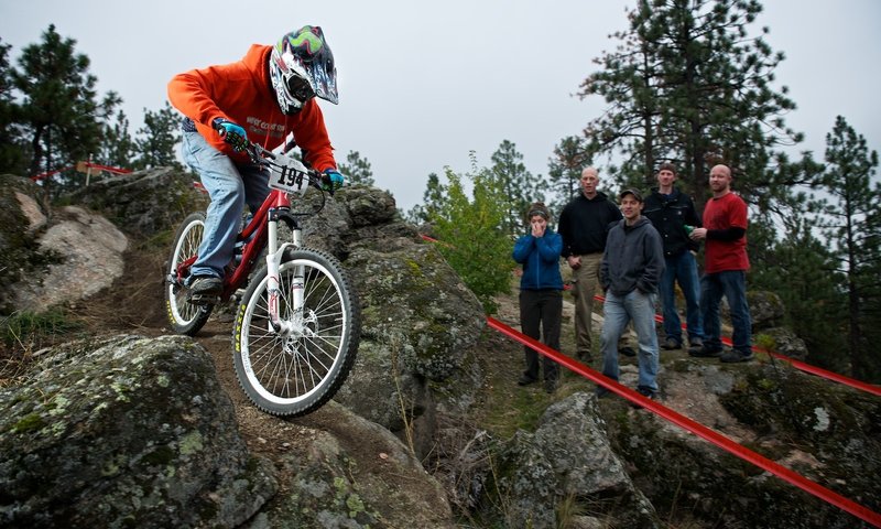 Displaying some class while riding the pro line during the All Gravity Series race.