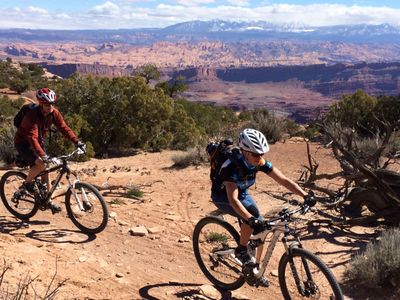 Dead horse point state park store mountain biking