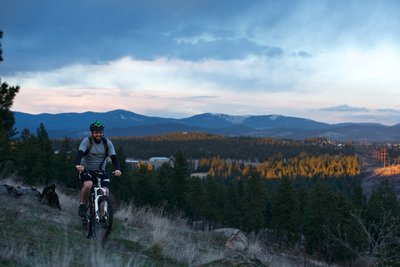 Evening Spring ride up Yo-Yo.