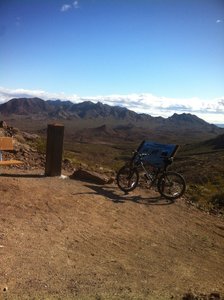 View point on the McCullough Hills Trail