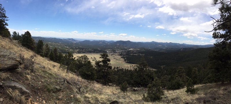 Great pano looking down at the meadow