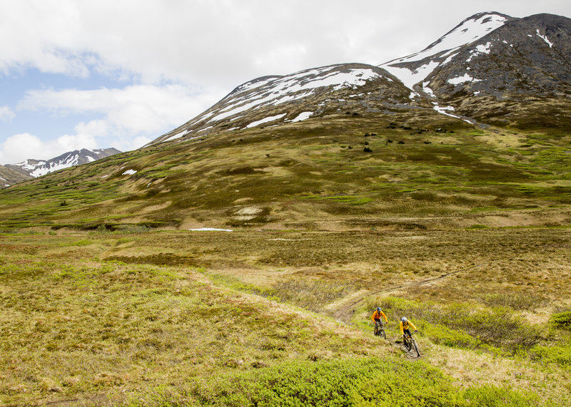 Rolling across the tundra, approaching Devil's Pass