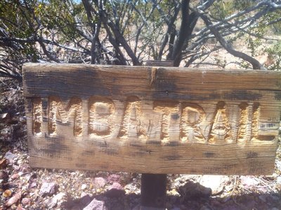 Can't hardly get lost with a sign like that!