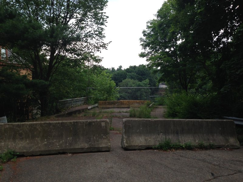 Abandoned Davis Ave Bridge