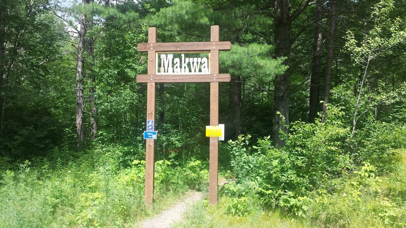 Mosquito Brook Trailhead