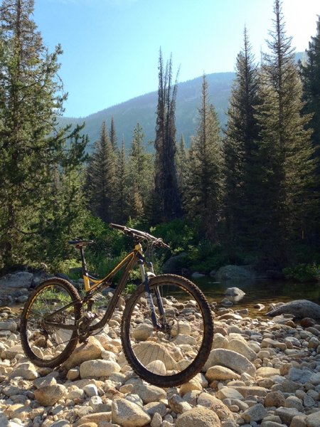 The end (of the described ride). Large river rock opening is the turnaround area. Then back down the ripping singletrack!