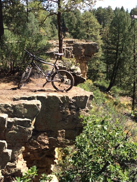 A nice place to rest and catch the view over Martinez Creek canyon.