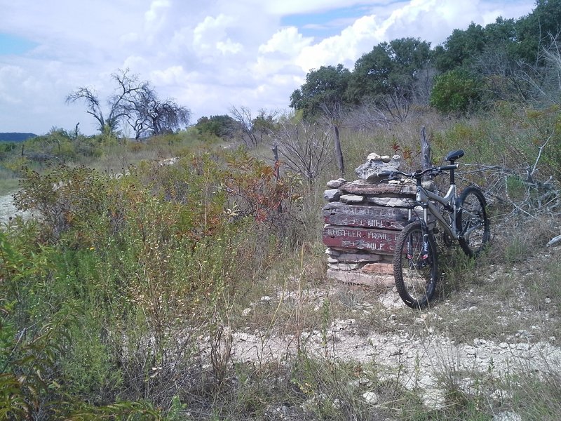 The end/start of the singletrack and the start/end of the doubletrack along the north banks of the North Fork San Gabriel River.