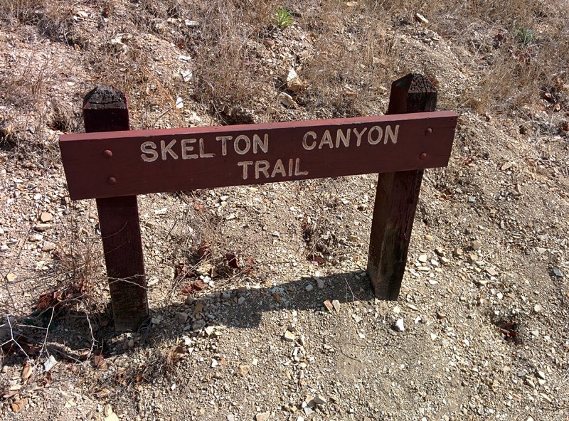 Trail sign for Skelton Canyon Trail