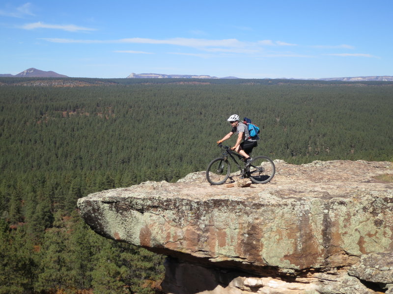 On the overlook point for Bean Canyon Loop