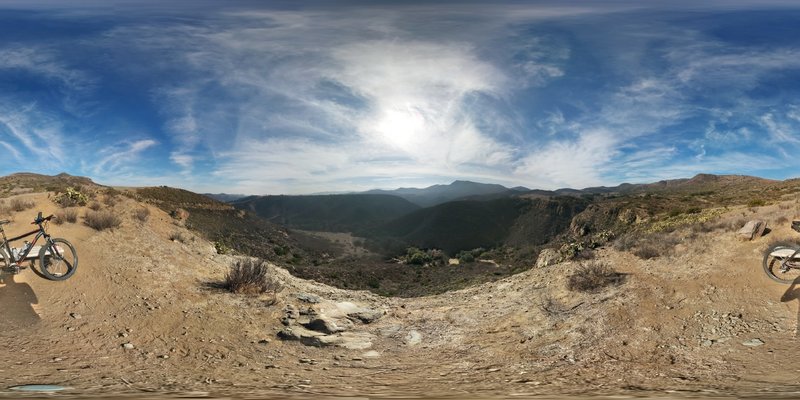 Full 360 panorama from a view point adjacent to Western Plateau Trail.