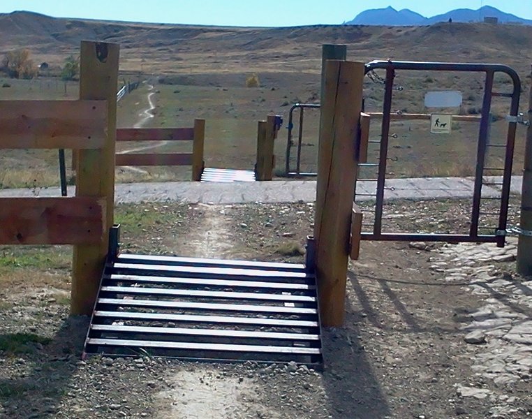 Cattle guards installed at all the gates for Left Hand Trail, except for the last one riding north.  Makes for a nicer ride