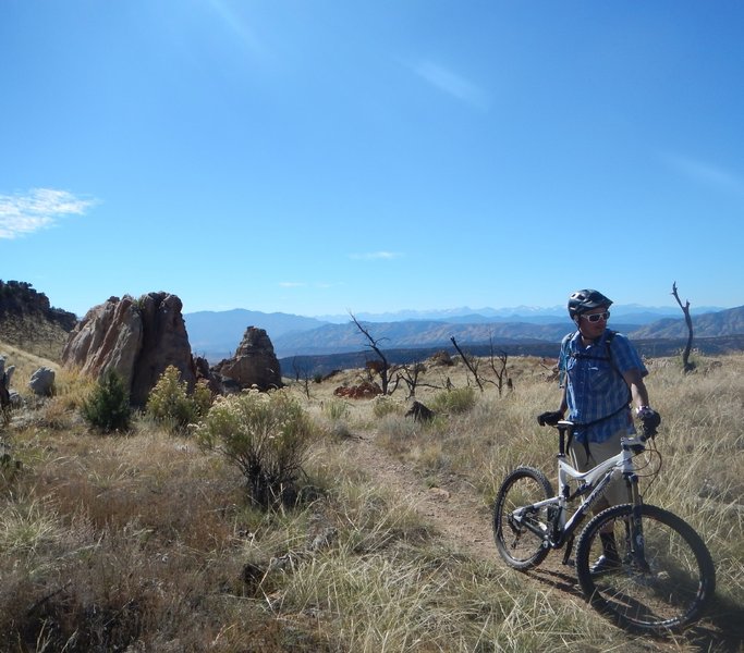 Lots of cool rocks in this area, on Ms. Spike Trail