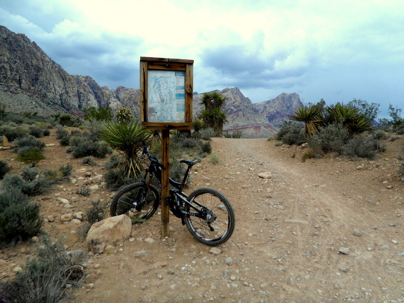 Top of the Inner Loop at the north end. This trail connects with the Landmine Loop here. Trend left to return to the town of Blue Diamond or hard turn right to ride down to connect with a variety of other trails. Both options are excellent.