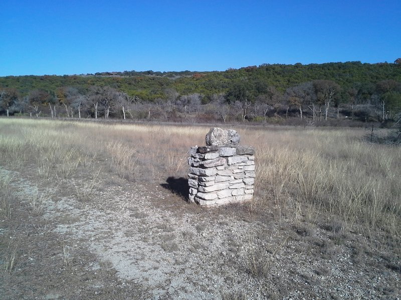 Old hiking trail marker along the rarely used section near MM 15