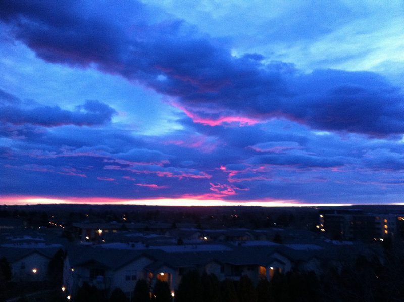 Red sky at night, sailors delight on the Foothills Path.