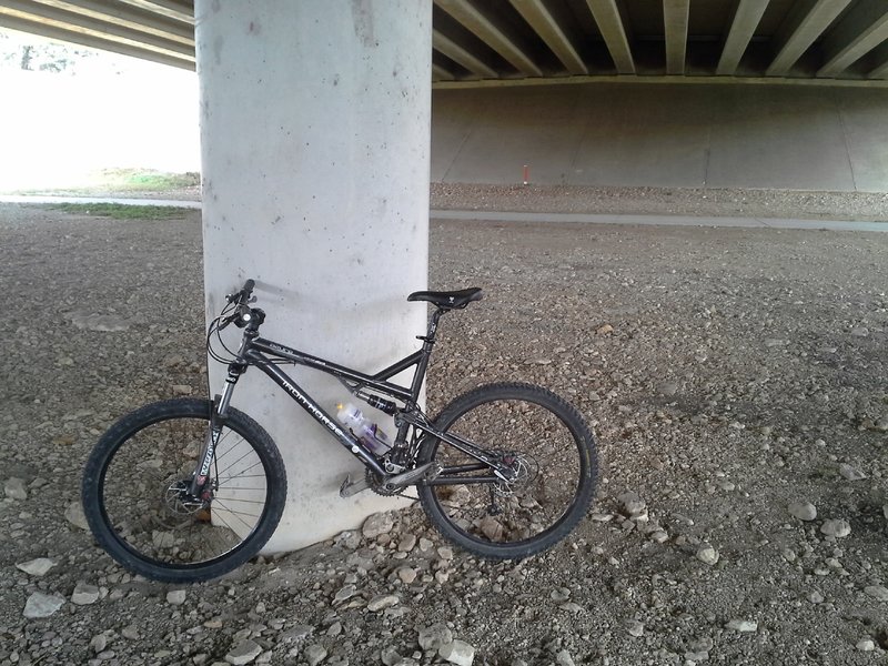 The pathway going under Interstate 35