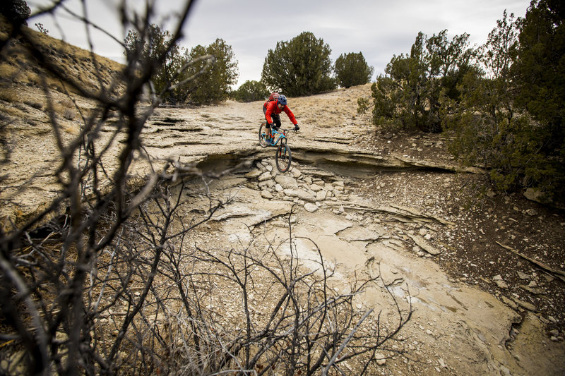 The first big drop on Skull Canyon trail.