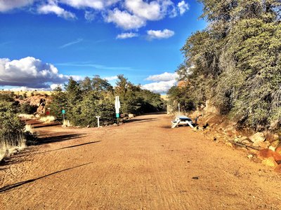 Peavine Trail to the left and Iron King Trail to the right