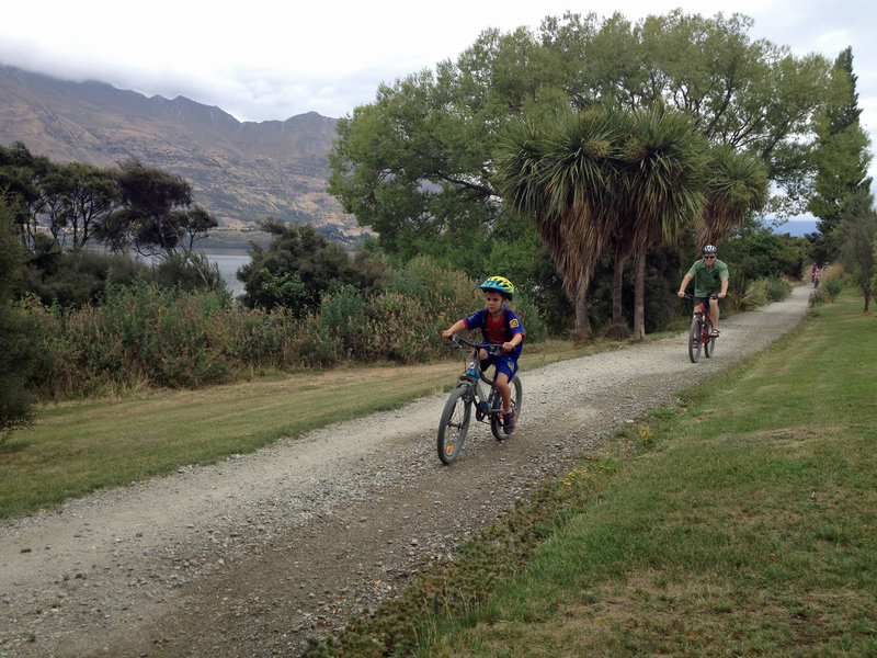 Family fun on the Lakeside Track.