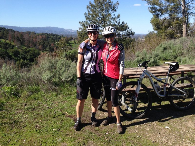 Top of the hill with views of the Silicon Valley - Oak Ridge Trail