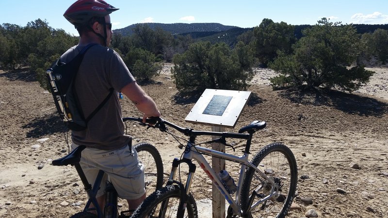 Plaque commemorating the crash site of the supposed UFO that crash landed in 1948. On the Alien Run Trail.