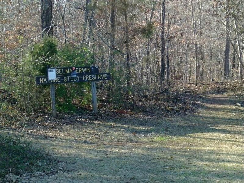 Trailhead from the Selma Erwin Nature Center