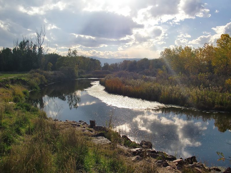 Looking southwest along the S Platte River from the South Platte River Greenway Trail