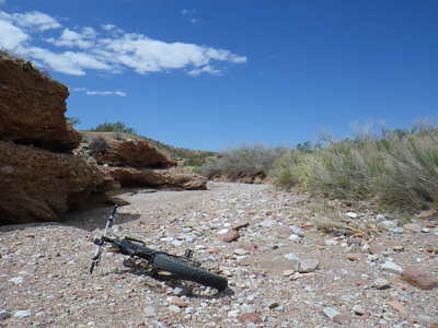 Typical section of the Arroyo Tinajas Trail.
