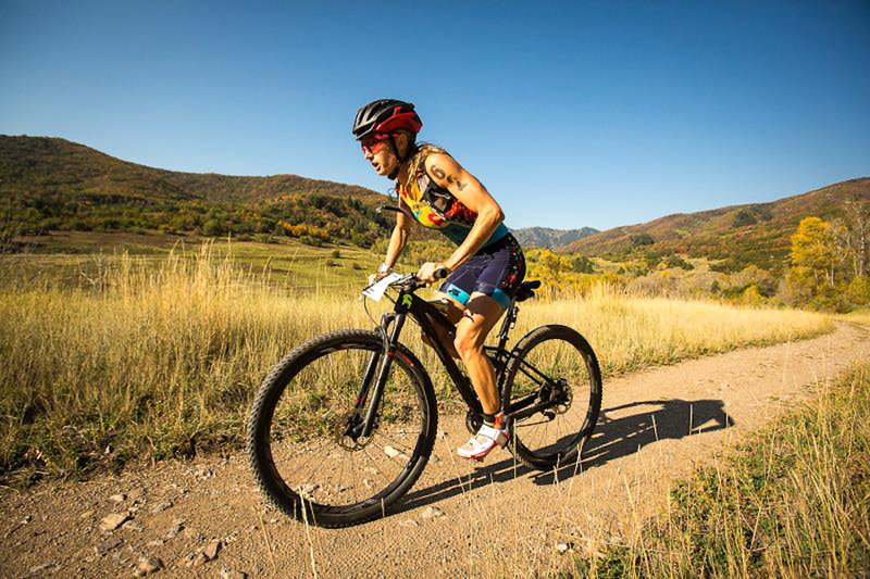 Climbing smooth-rolling singletrack during the XTERRA Nationals Triathlon.