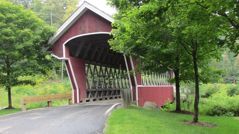 Look for the red Snow Bowl bridge ... this is your cue to turn left & head down Lower Wanderer back to the Village.