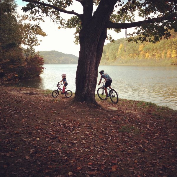 Close to the water on the Hickory Trail.